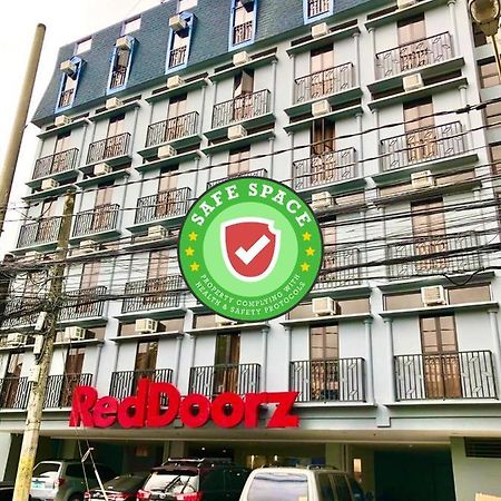 Reddoorz Plus @ Jardin Suites Guadalupe Nuevo Mandaluyong Εξωτερικό φωτογραφία